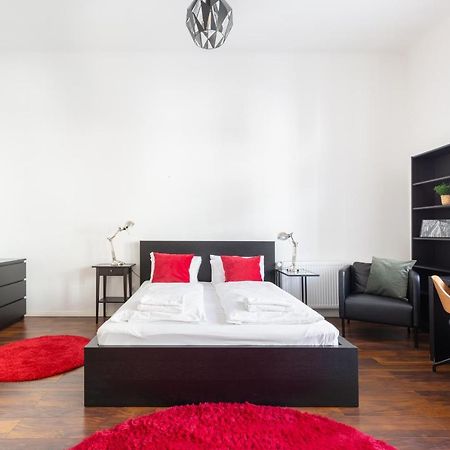 Red Dot One - New Unit In Heart Of Jewish Quarter Lejlighed Budapest Eksteriør billede