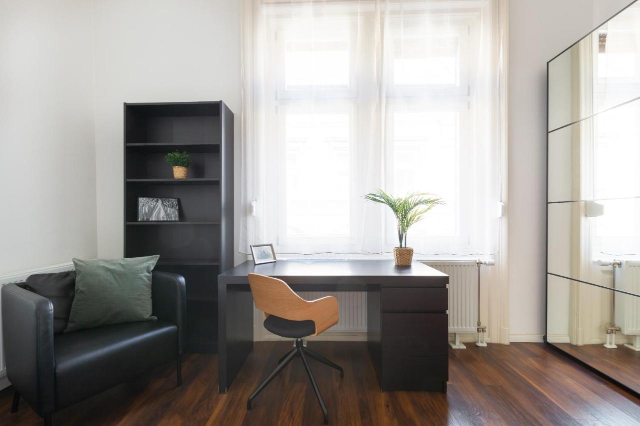 Red Dot One - New Unit In Heart Of Jewish Quarter Lejlighed Budapest Eksteriør billede